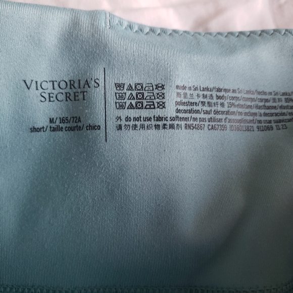 Nwot Victoria's Secret leggings - Picture 6 of 8